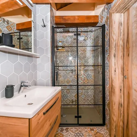 House Morski Brk Дом отдыха *