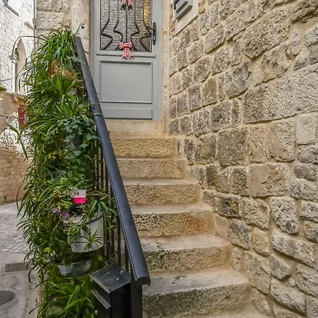 House Morski Brk * Трогир